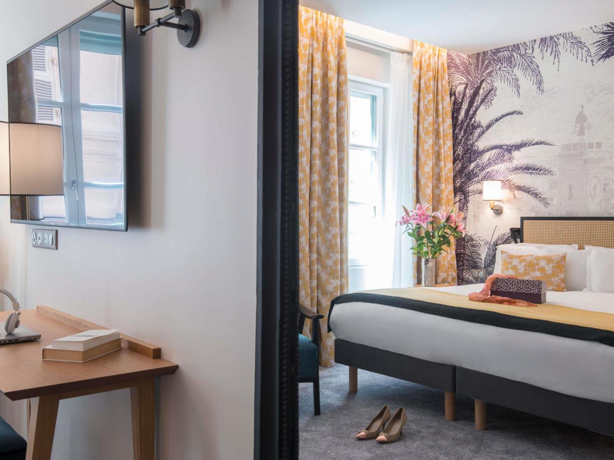 Privilege Room